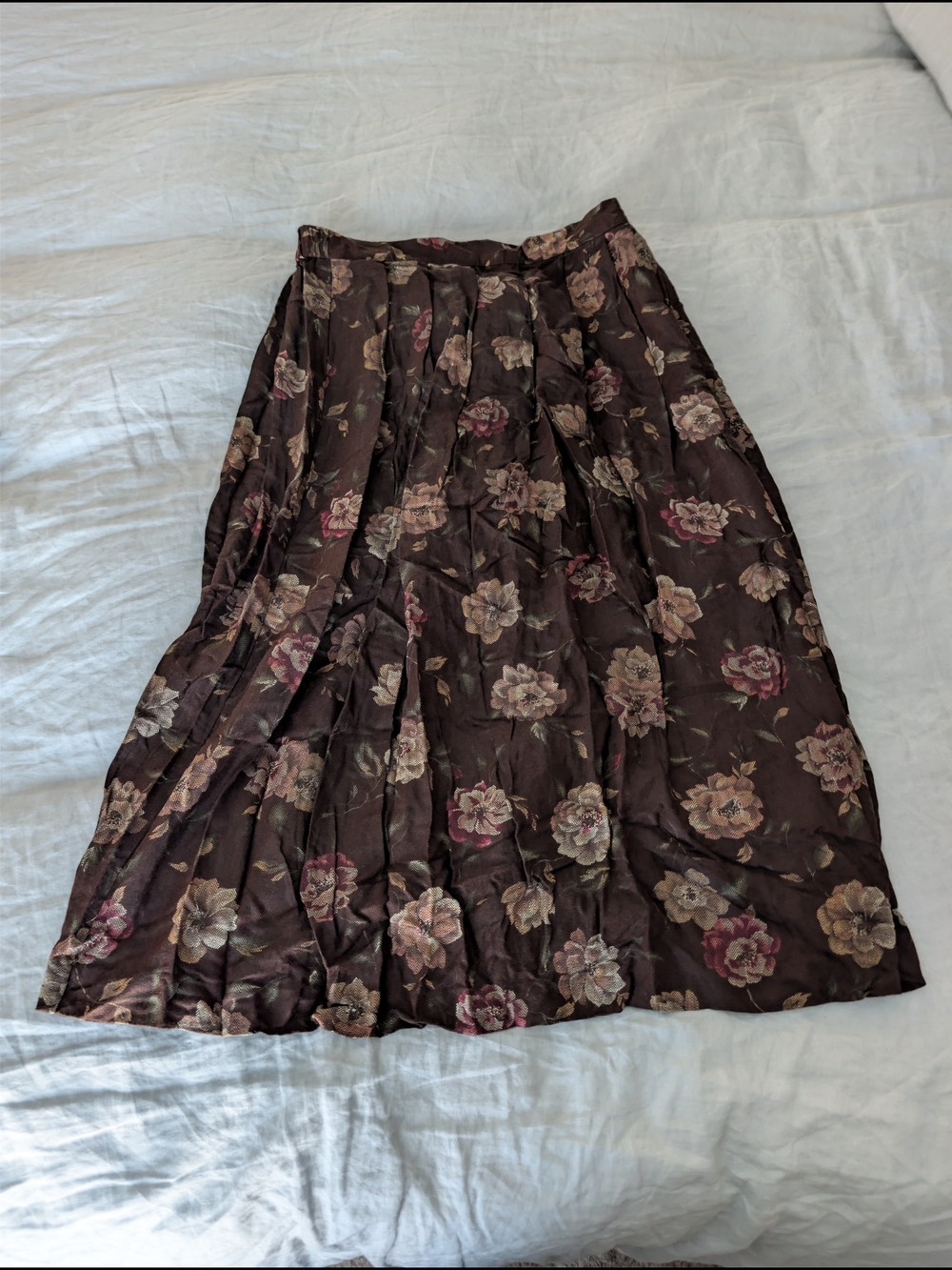 VTG Worthington Brown Floral Midi Skirt with Pink & Cream Blooms Size 16 Rayon